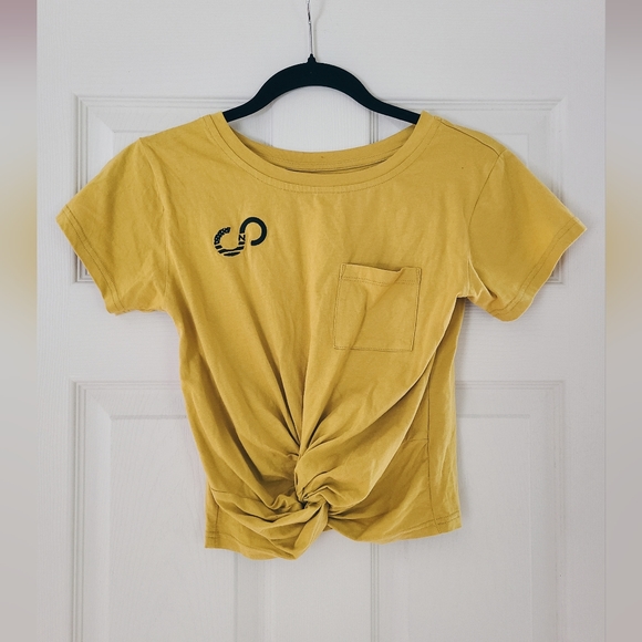 Curves and Combatboots t-shirt - Picture 1 of 4